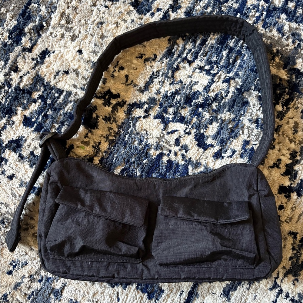 BAGGU black cargo nylon shoulder bag